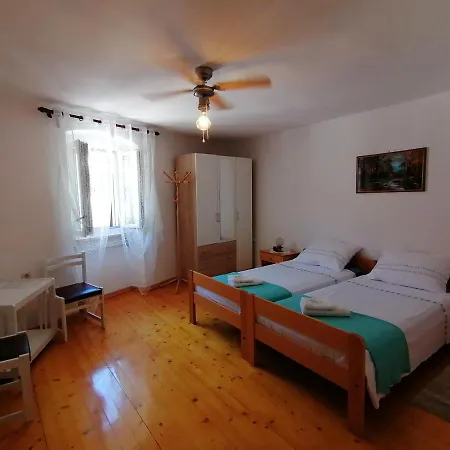 Konukevi Bernik Plomin
